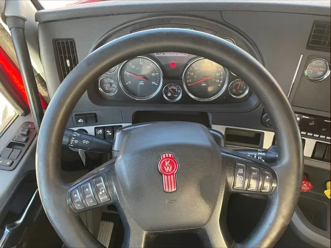 2022 Kenworth T680dea82e88db89c923a22e87259852a04e