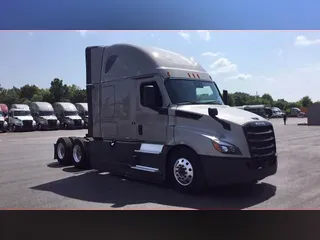 2025 Freightliner Cascadia 126