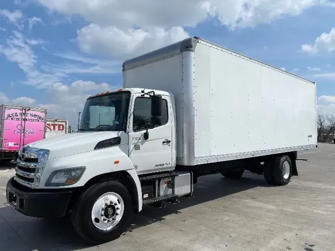 2018 Hino Truck 268