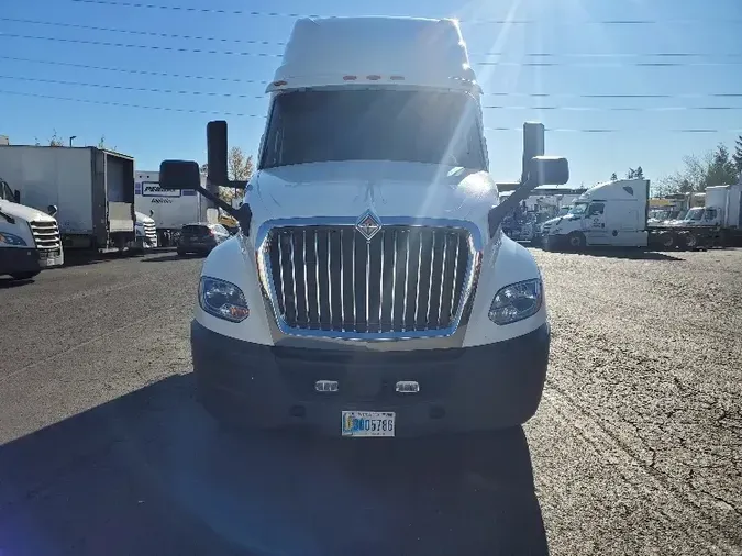 2018 International LT625