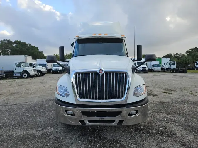 2020 NAVISTAR INTERNATIONAL LT625 SLPR CAB