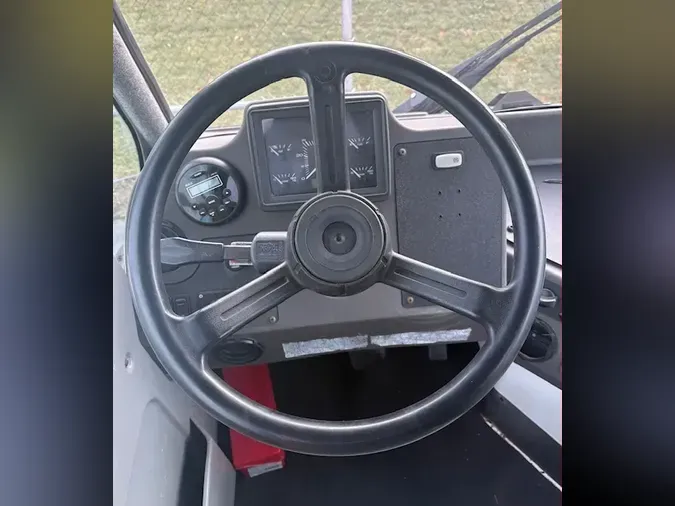 2017 KALMAR OTTAWA T2 4X2 DOT/EPAdec6e5422d4911cd44d5204b69df2d12