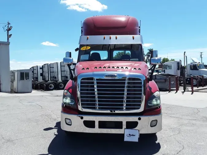 2020 FREIGHTLINER/MERCEDES CASCADIA 125