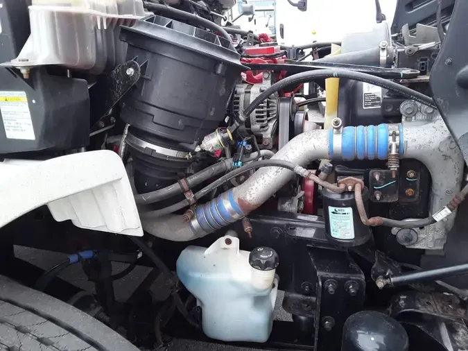 2019 FREIGHTLINER M2 106