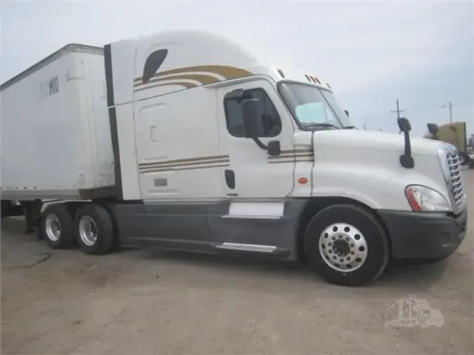 2019 FREIGHTLINER CASCADIA 125