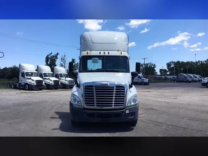 2019 Freightliner Cascadia 125