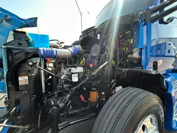 2022 KENWORTH T680ded07d93ef570bc1b9d3347fc76d1007