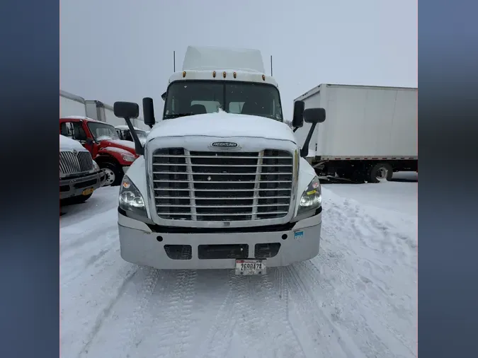 2018 FREIGHTLINER/MERCEDES CASCADIA 125