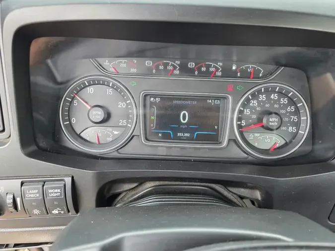 2019 NAVISTAR INTERNATIONAL LT625 DAYCAB T/A