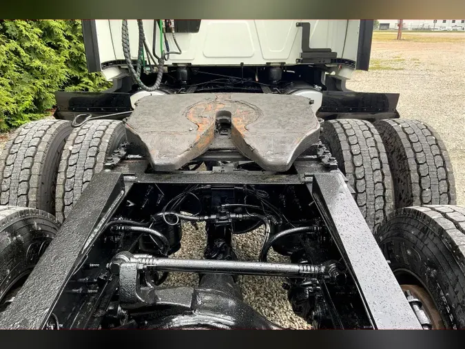 2022 INT LT625 6x4