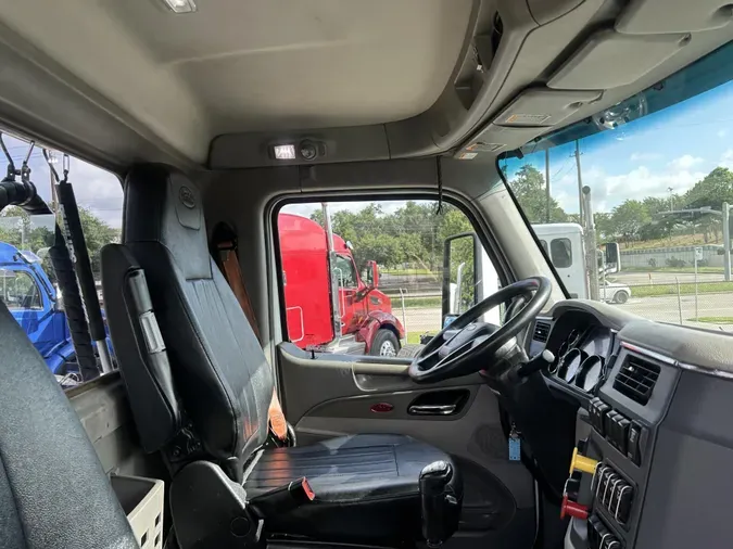 2020 Peterbilt 579