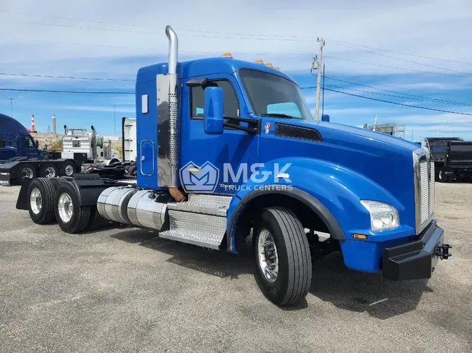 2018 KENWORTH T880