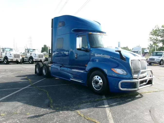 2020 International LT625ded95b0541735ec3aa47cfea0a70699f