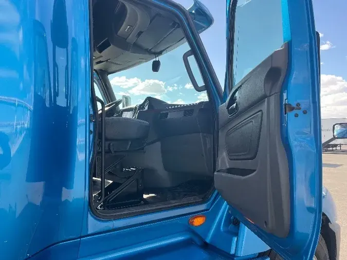 2019 International LT625