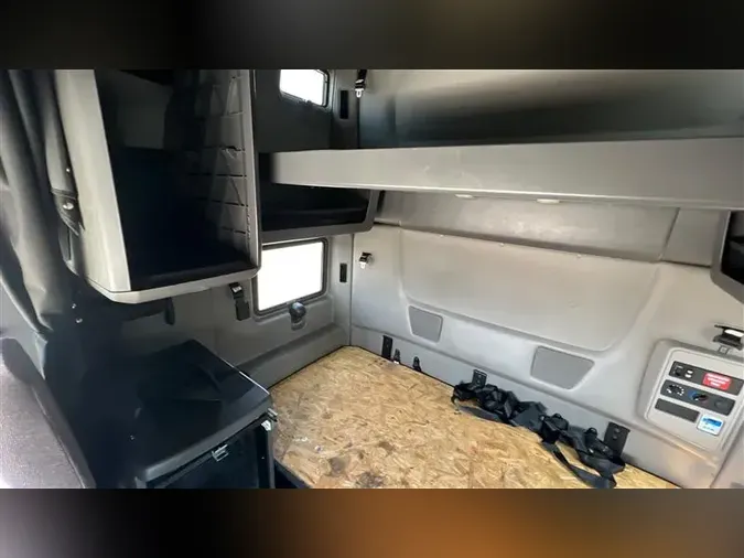 2022 INTERNATIONAL LT625