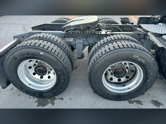 2022 Freightliner Cascadia 126