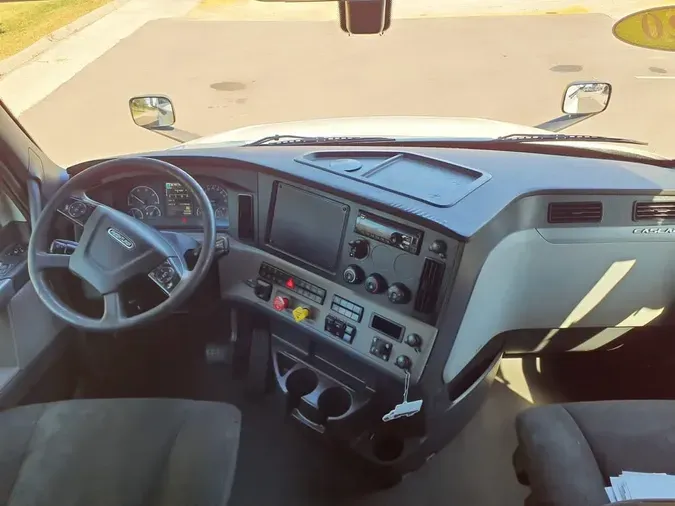 2020 FREIGHTLINER NEW CASCADIA PX12664