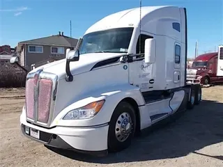 2023 KENWORTH T680