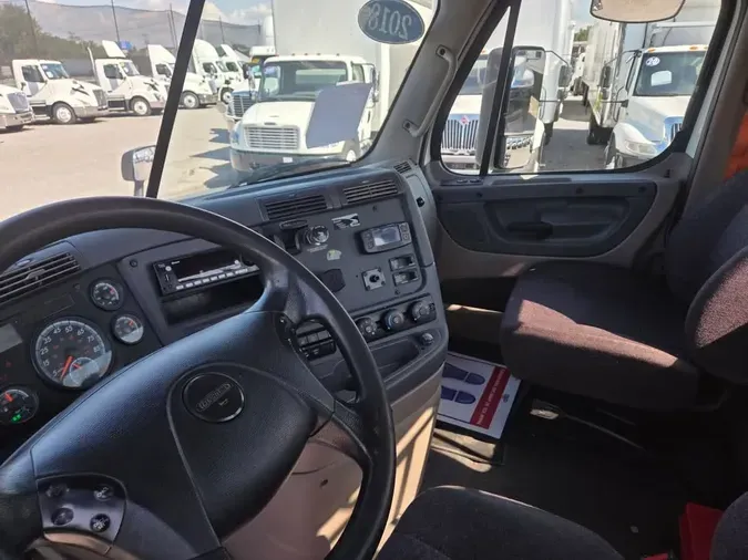 2018 FREIGHTLINER/MERCEDES CASCADIA 125deeee1486dc4a26289f86a52d14fbb30