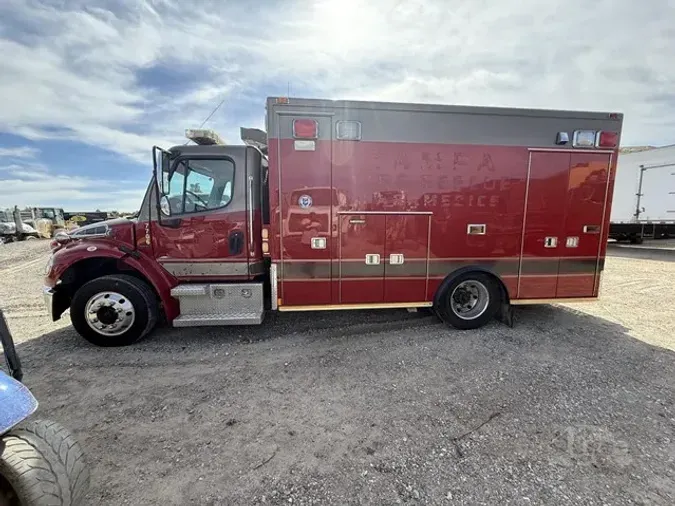 2009 FREIGHTLINER BUSINESS CLASS M2 106