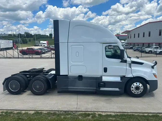 2022 Freightliner Cascadia&reg;