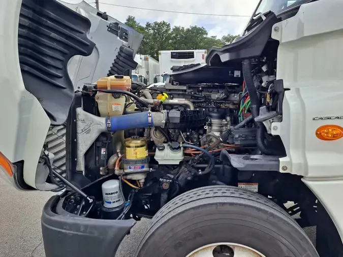 2020 FREIGHTLINER/MERCEDES CASCADIA 125def5afc81ca92e1b4c1c3ada19742dc3