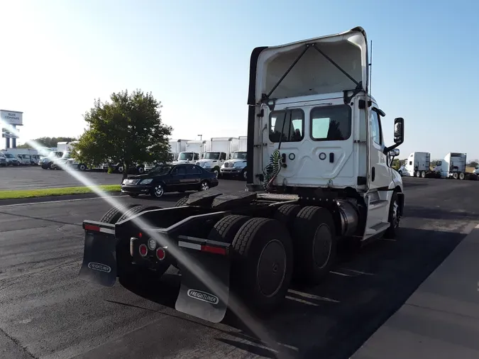 2019 FREIGHTLINER/MERCEDES NEW CASCADIA PX12664