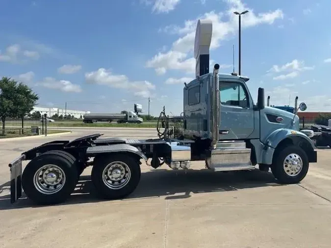 2022 Peterbilt 567