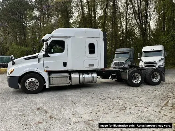 2019 FREIGHTLINER CA126