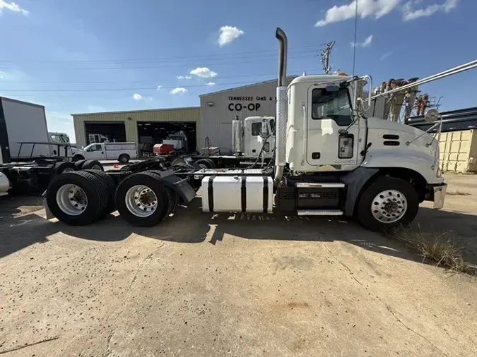 2018 MACK PINNACLE CXU613