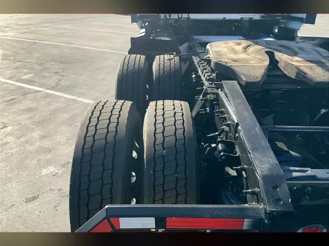 2022 INT LT625 6x4