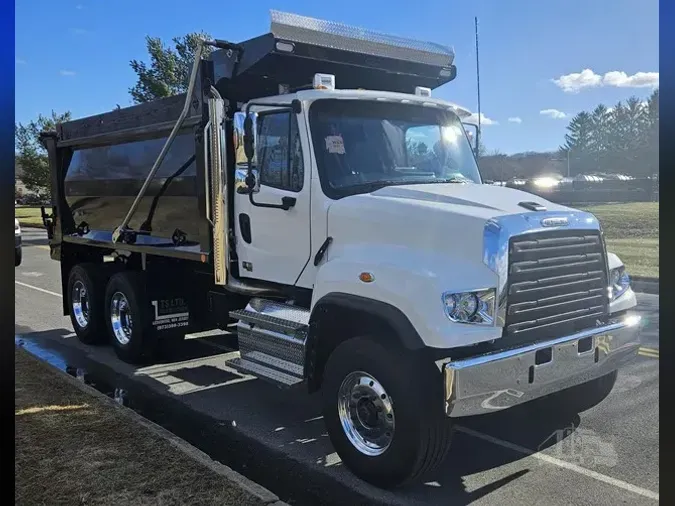 2025 FREIGHTLINER 114SD PLUS