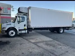 2018 FREIGHTLINER/MERCEDES M2 106