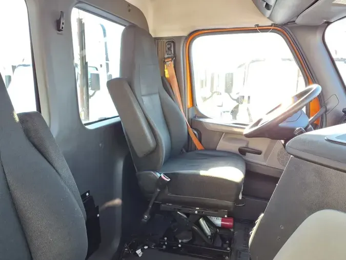 2019 FREIGHTLINER/MERCEDES NEW CASCADIA PX12664