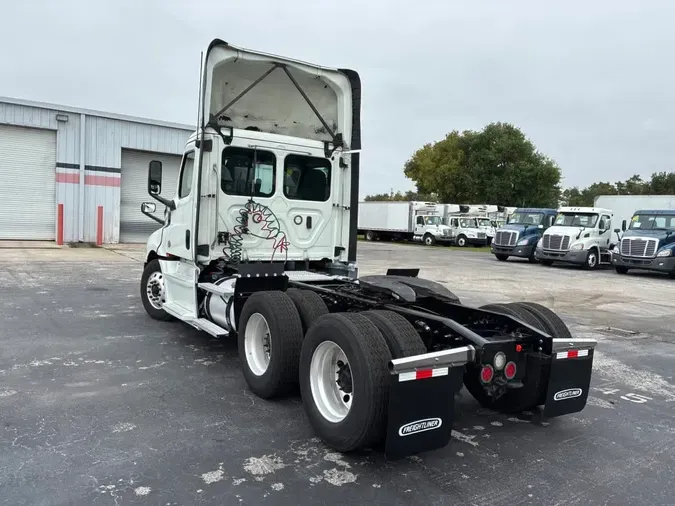 2019 FREIGHTLINER/MERCEDES NEW CASCADIA PX12664df1cbf845557b8954ddfa518bb3b656e