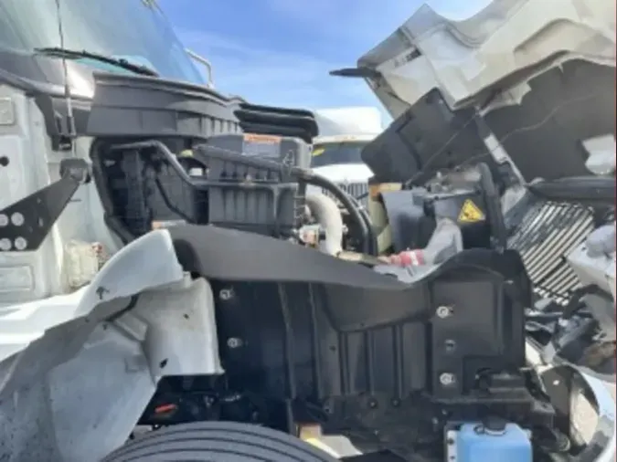 2020 NAVISTAR INTERNATIONAL MV607 (4X2)