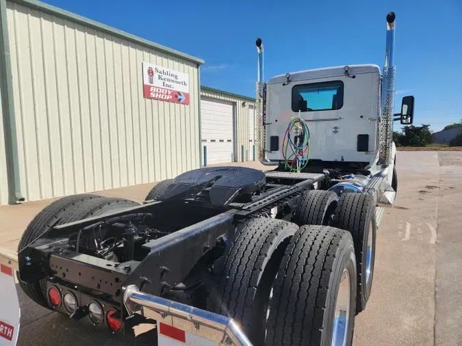 2026 Kenworth W990