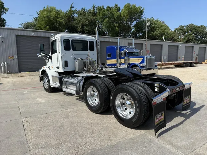 2020 Peterbilt 567