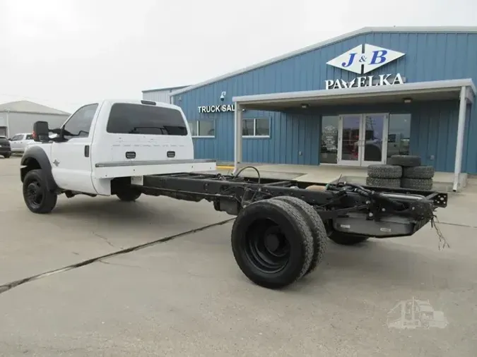 2015 FORD F550 XL