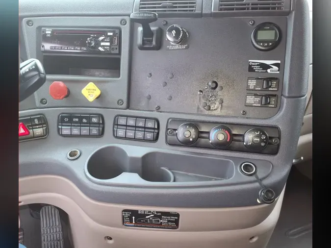 2018 FREIGHTLINER/MERCEDES CASCADIA 125