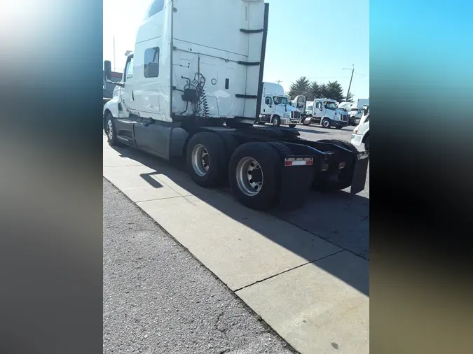 2020 NAVISTAR INTERNATIONAL LT625 SLPR CAB