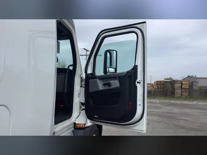 2021 Freightliner Cascadia