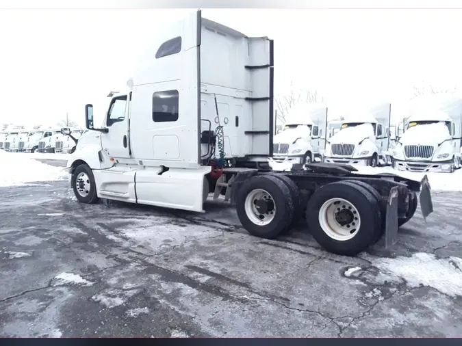 2019 NAVISTAR INTERNATIONAL LT625 SLPR CAB