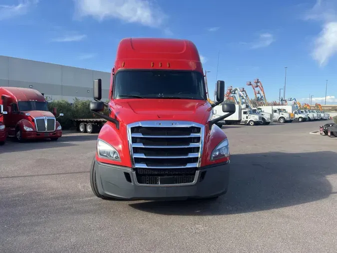 2021 Freightliner Cascadia