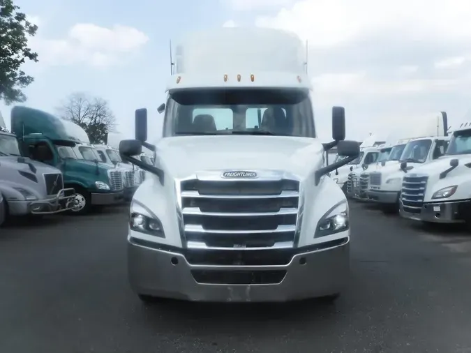 2019 FREIGHTLINER NEW CASCADIA PX12664