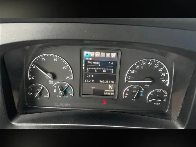 2020 FREIGHTLINER CA126