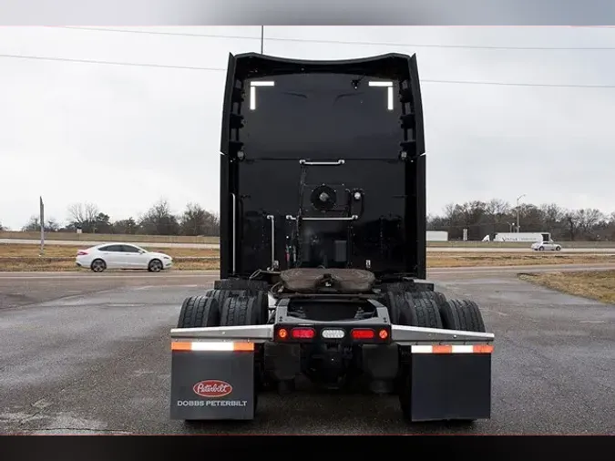 2023 PETERBILT 579