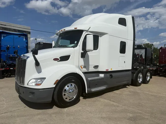2021 Peterbilt 579