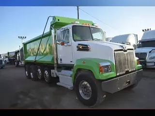 2015 WESTERN STAR 4700