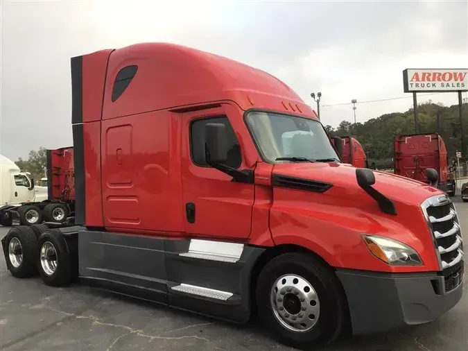 2021 FREIGHTLINER CASCADIA